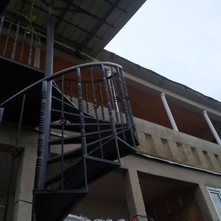 Guest House Nene ميستيا المظهر الخارجي الصورة